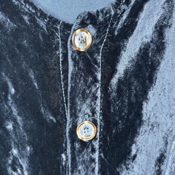 CP Shades Velvet Top Womens Small Navy Blue Button Front Blouse San Francisco - Picture 3 of 11